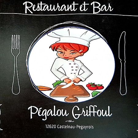 La Petite Maison Des Artistes Castelnau-Pégayrols Kültér fotó