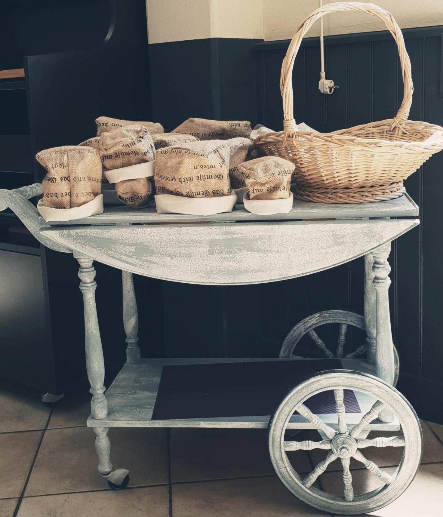 La Petite Maison Des Artistes Castelnau-Pégayrols Kültér fotó