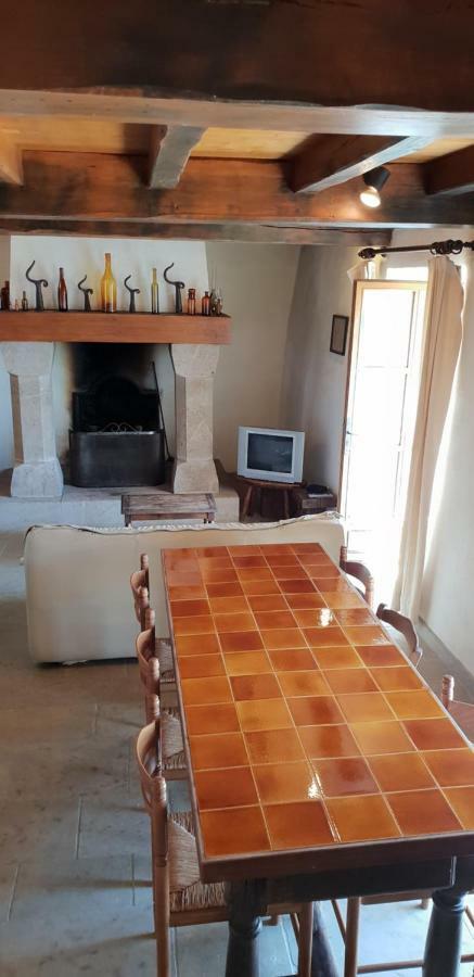 La Petite Maison Des Artistes Castelnau-Pégayrols Kültér fotó