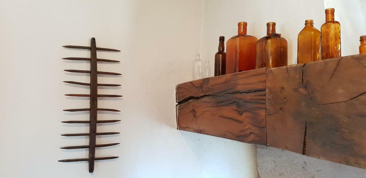La Petite Maison Des Artistes Castelnau-Pégayrols Kültér fotó